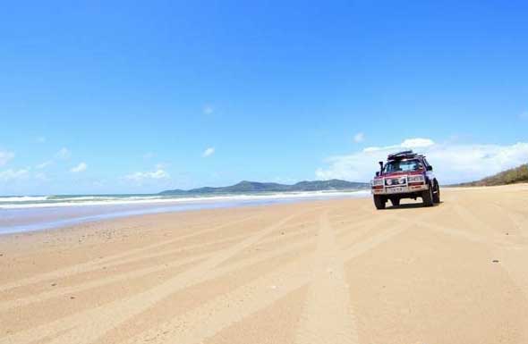 East Coast 4WD Hire - Noosa North Shore Beach Drive